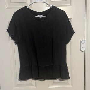 Time and Tru Charcoal Short Sleeve Tee